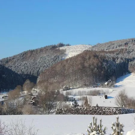In Nahe Wald Madfeld